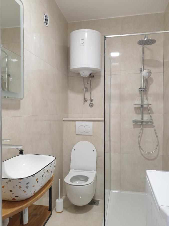 Apartments Gabi Omis Exterior photo
